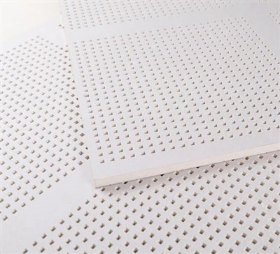 Perforirani gipsani strop za apsorpciju zvuka